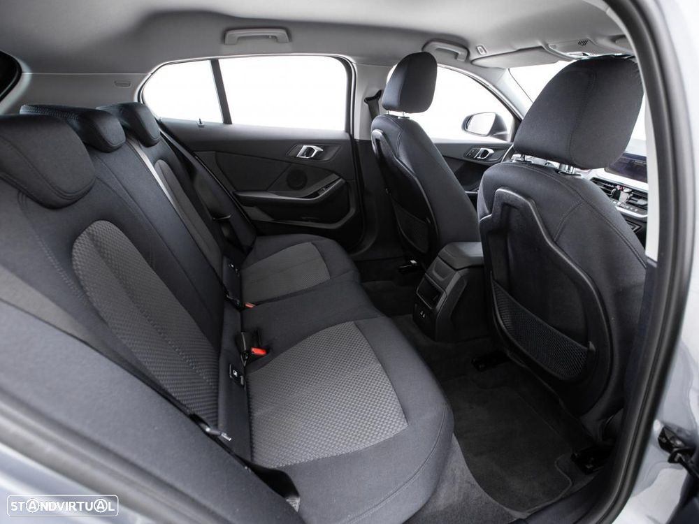 BMW 116 d Auto - 9