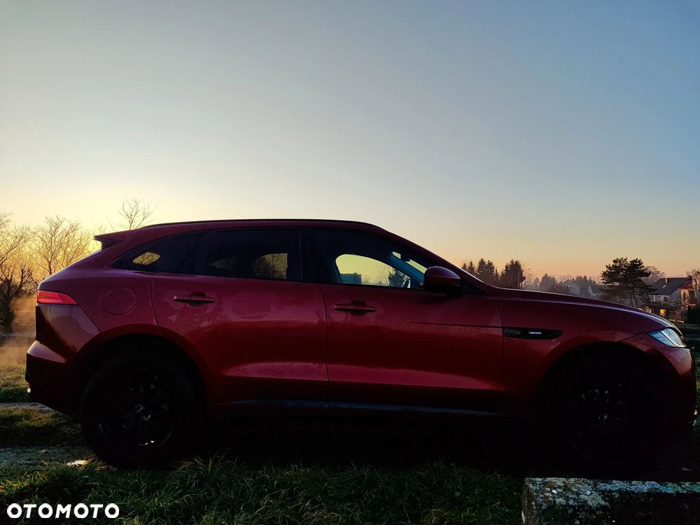 Jaguar F-Pace 2.0 i4D AWD R-Sport - 2