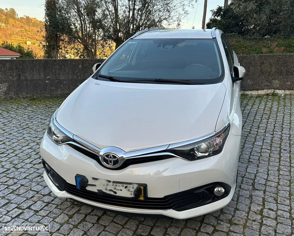 Toyota Auris Touring Sports 1.6 D-4D Comfort+Navi - 1