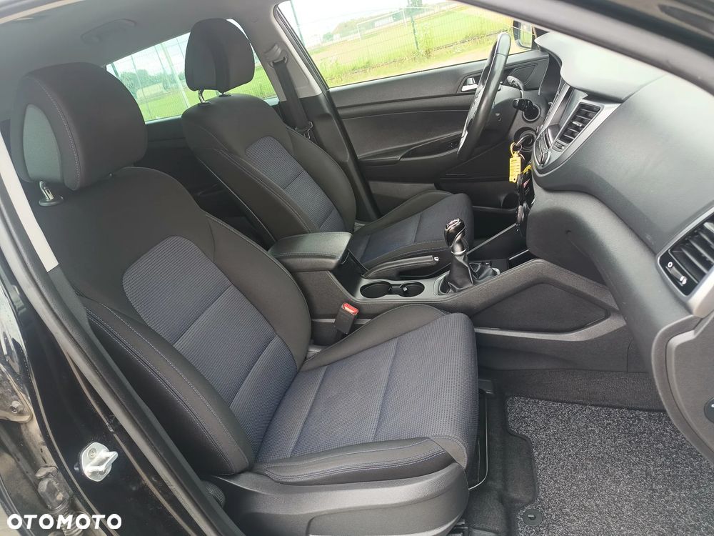 Hyundai Tucson blue 1.7 CRDi 2WD Advantage - 9