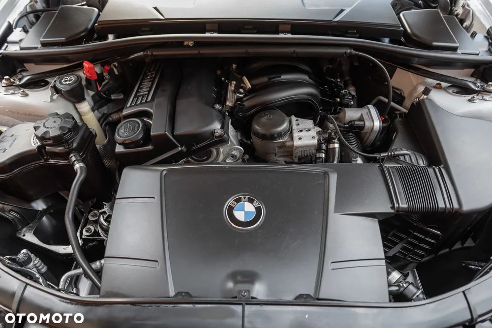 BMW Seria 3 - 27