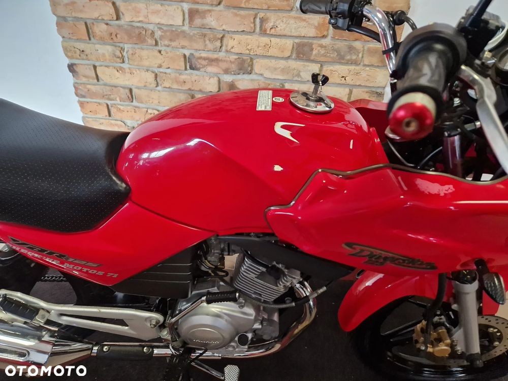 Yamaha YBR - 27