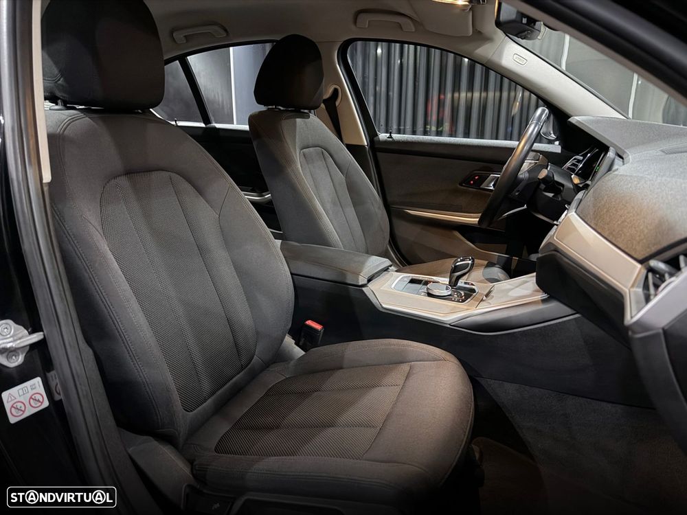 BMW 330 e Corporate Edition Auto - 31