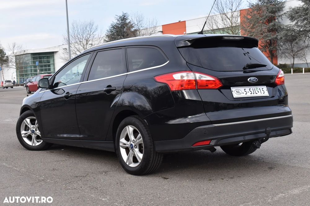 Ford Focus 1.6 TDCI DPF Start-Stopp-System Titanium - 2