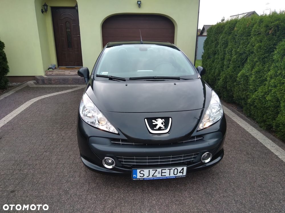 Peugeot 207 CC - 1