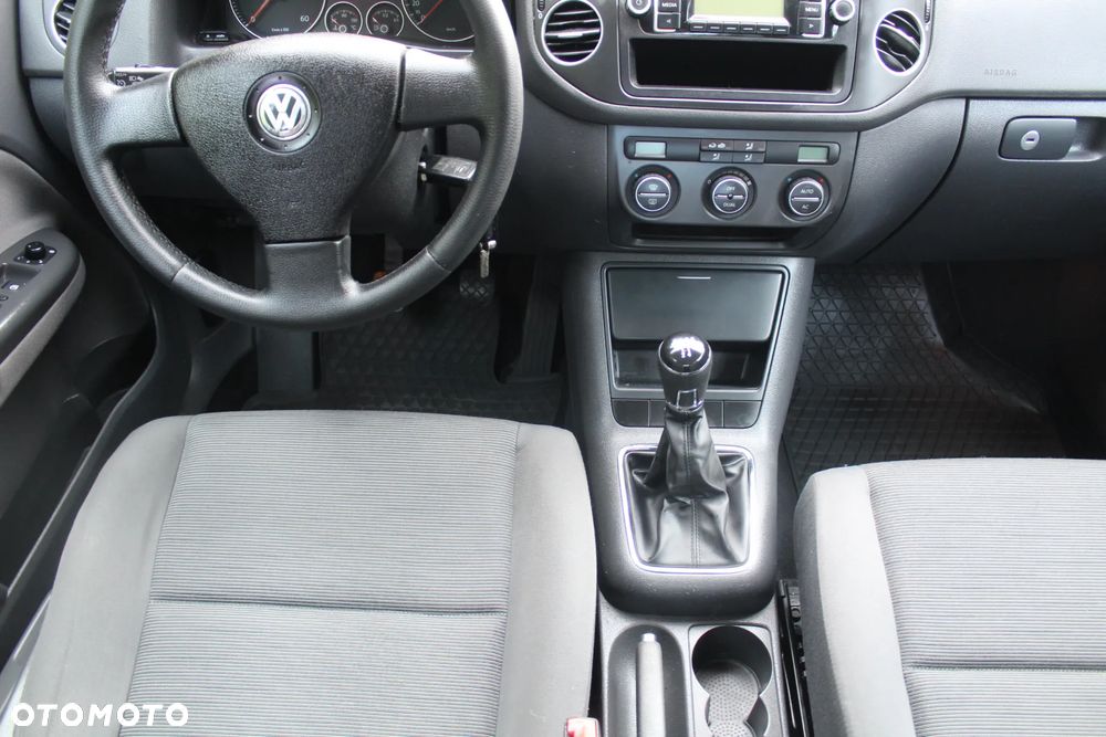 Volkswagen Golf Plus - 10