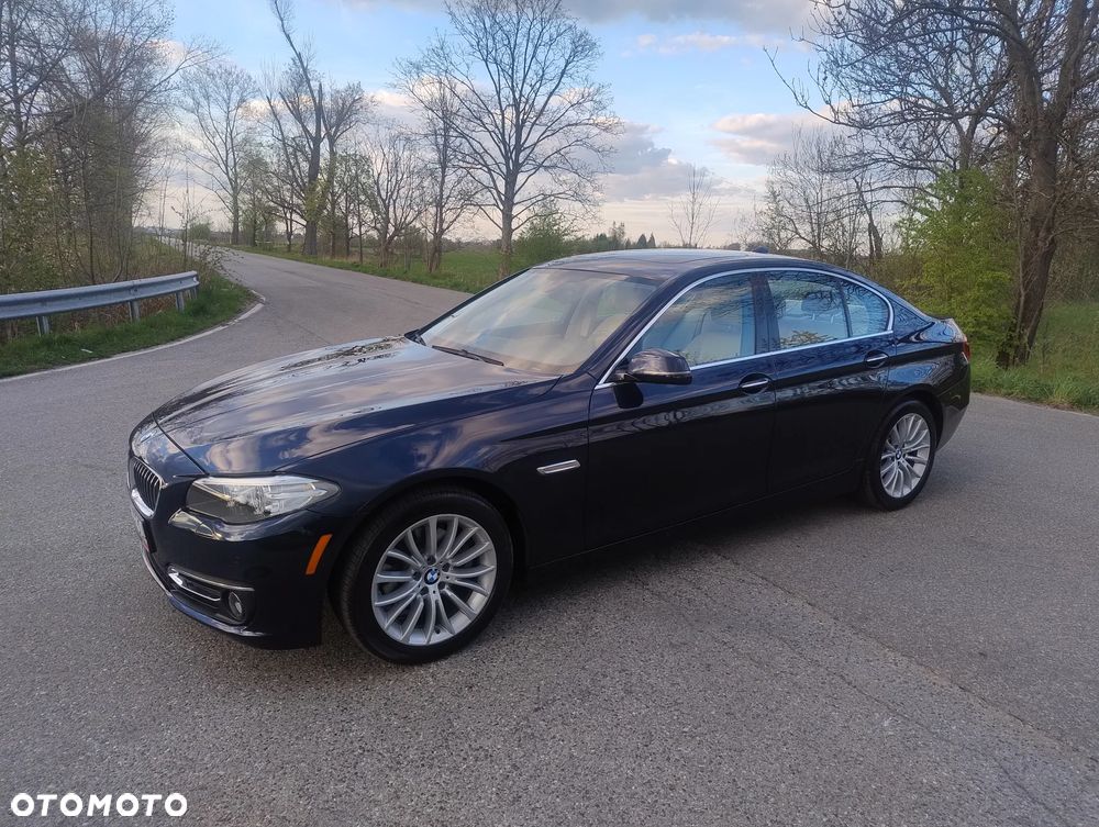 BMW Seria 5 528i Luxury Line - 3