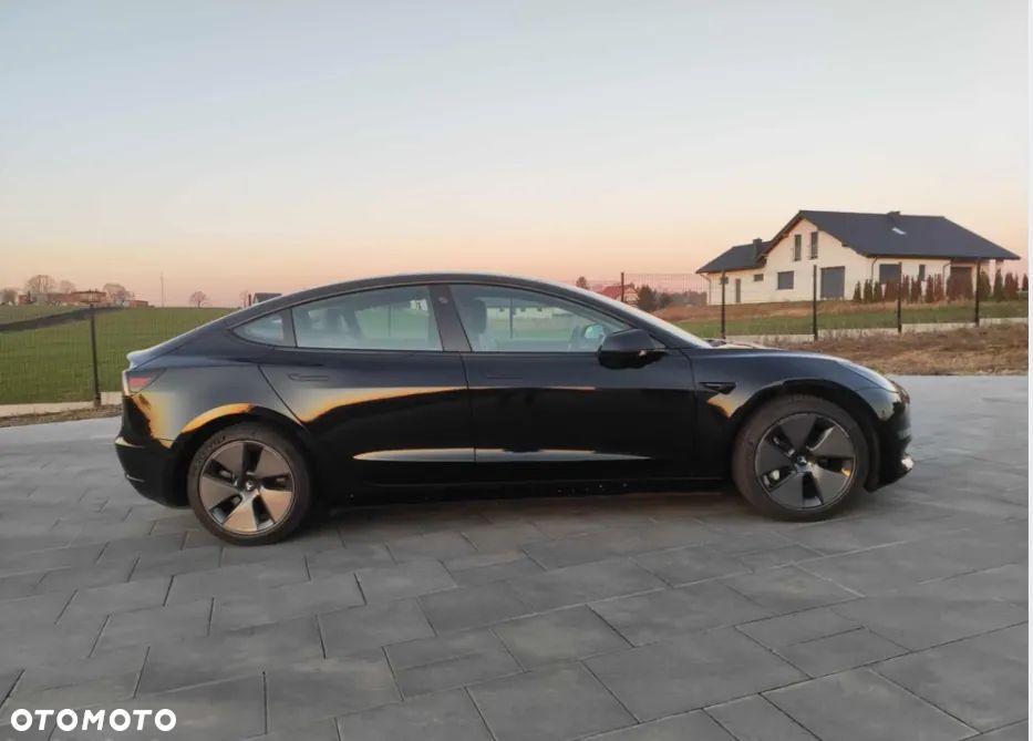 Tesla Model 3 Langstreckenbatterie Allradantrieb Dual Motor - 9