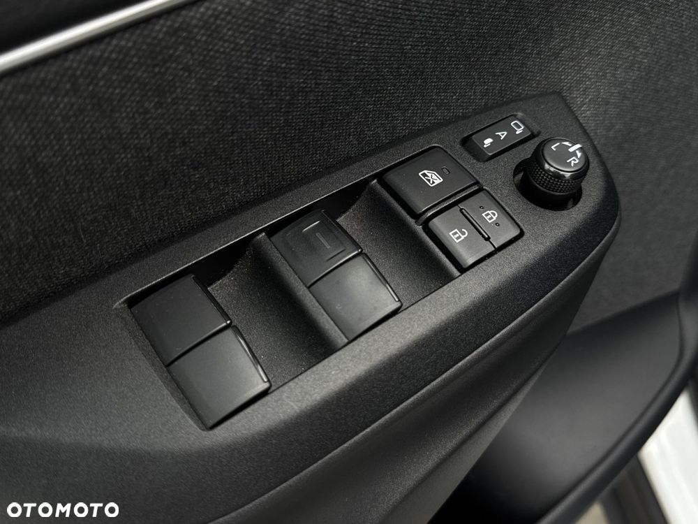 Toyota Yaris Cross Hybrid 1.5 Comfort - 29