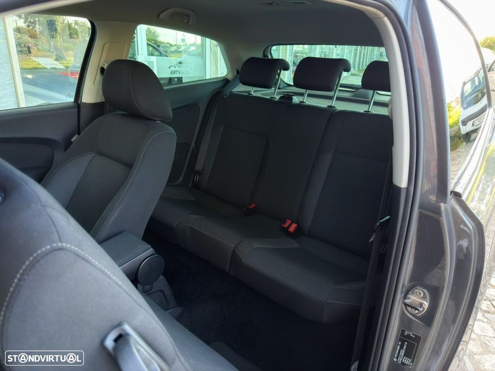 VW Polo 1.2 TSi DSG Blue Motion Comfortline - 9