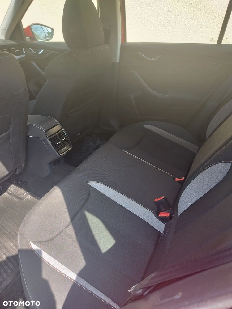 Skoda Kamiq 1.0 TSI Selection - 6