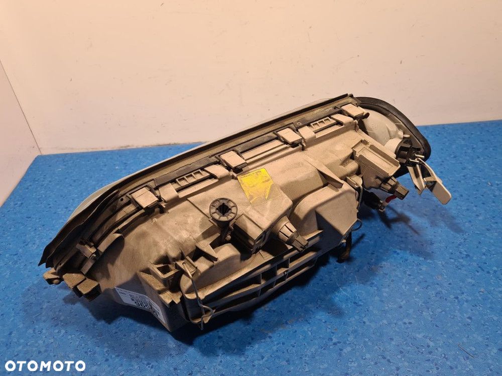 MERCEDES-BENZ W202 C 180 REFLEKTOR PRAWY - 5