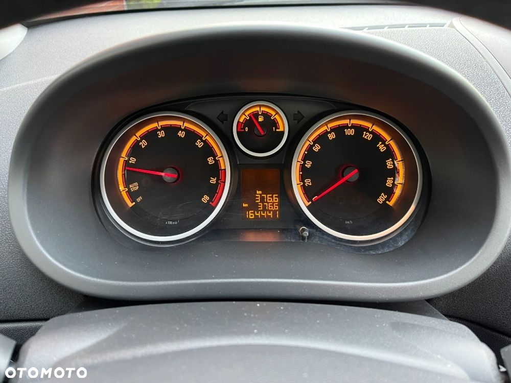 Opel Corsa 1.4 16V Navi - 9