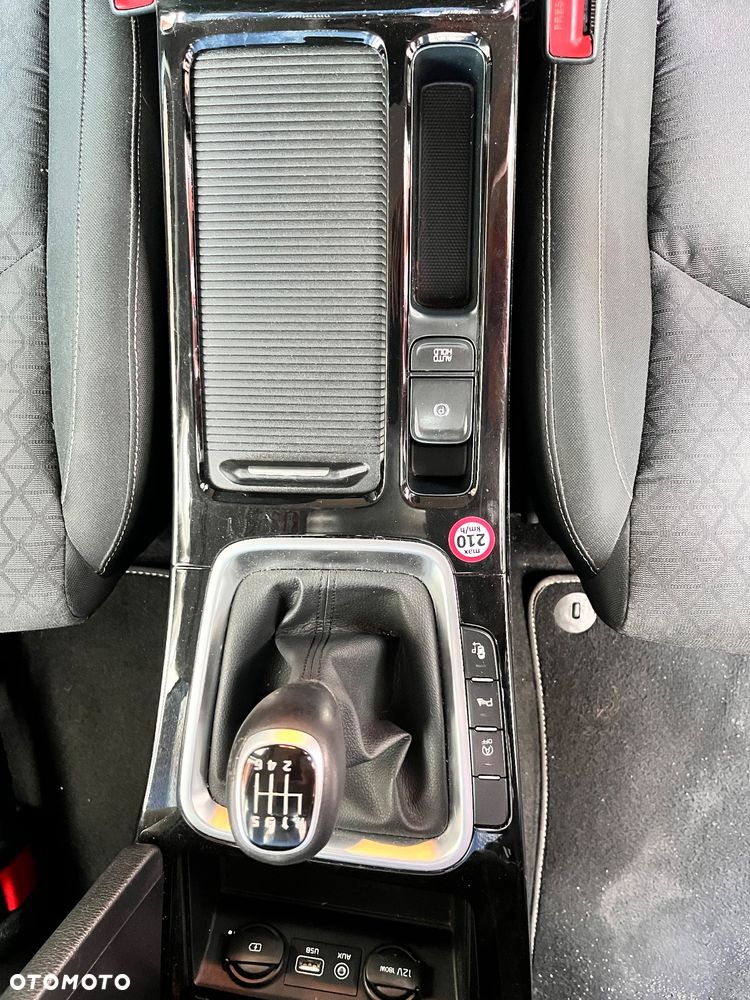 Kia Ceed 1.6 CRDi L Business Line - 12