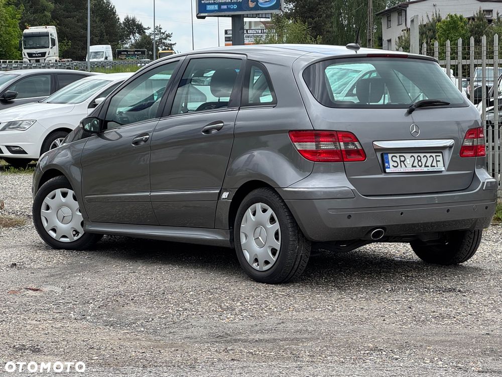 Mercedes-Benz Klasa B 180 CDI Autotronic Special Edition - 7