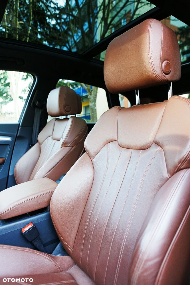 Audi Q5 55 TFSIe quattro S tronic S line - 22