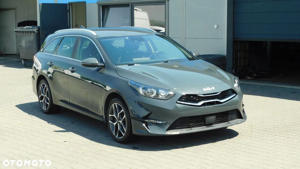 Kia Ceed 1.6 CRDi SCR L Business Line DCT - 33