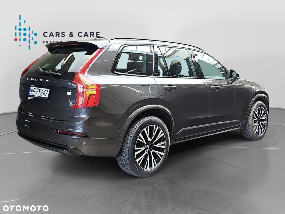 Volvo XC 90 T8 AWD Plug-In Hybrid Plus Dark 7os - 4
