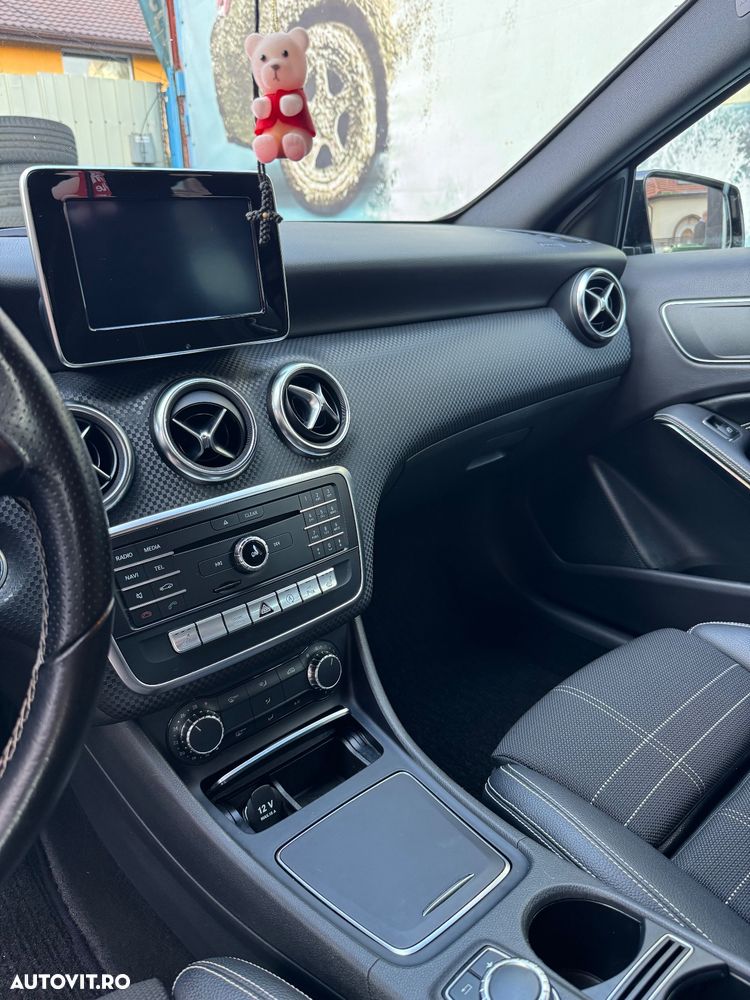 Mercedes-Benz A 200 d 7G-DCT - 21