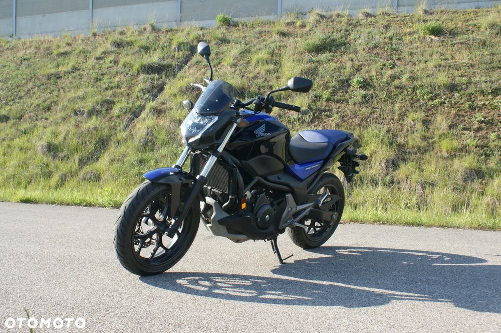Honda NC - 6