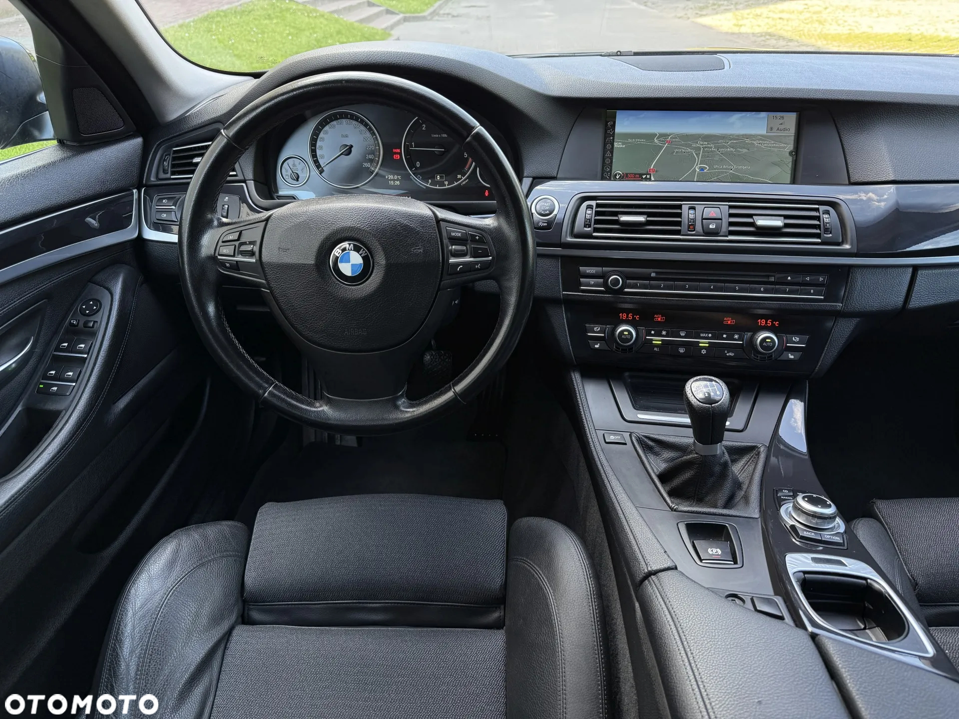 BMW Seria 5 520d Touring - 21