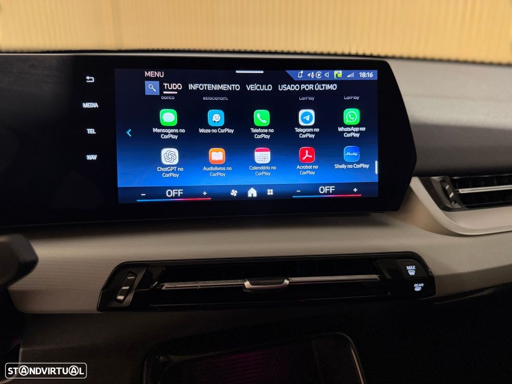 BMW iX2 eDrive20 - 23