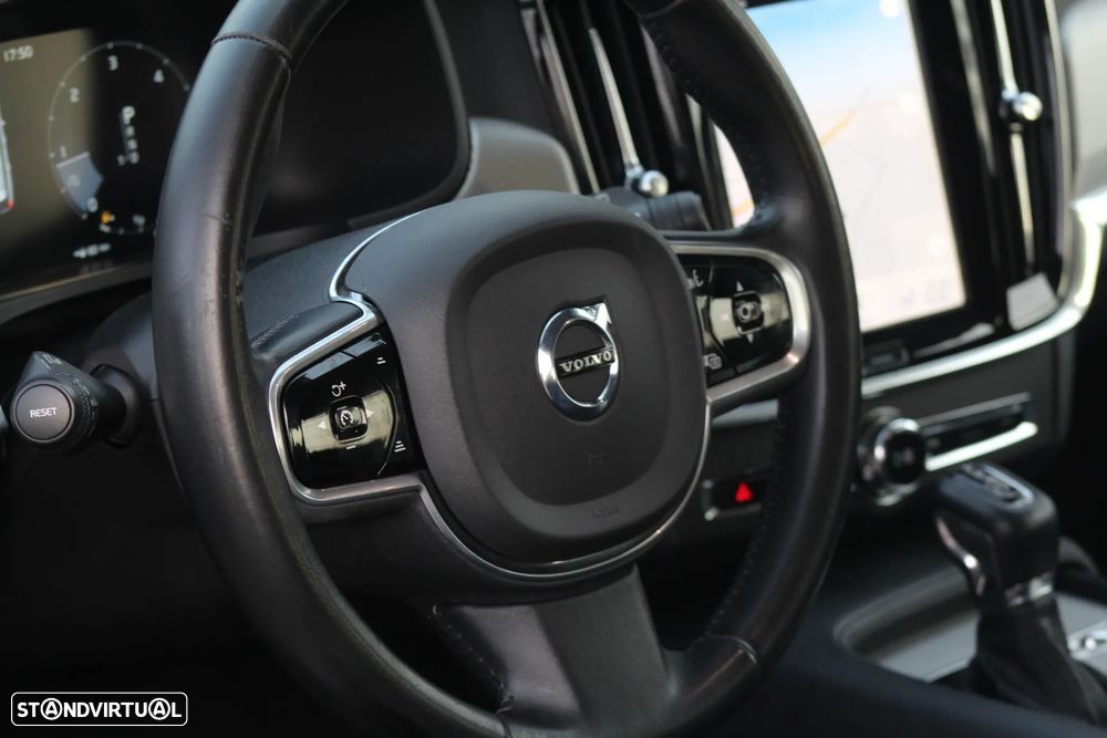 Volvo V90 2.0 D4 Inscription Geartronic - 23