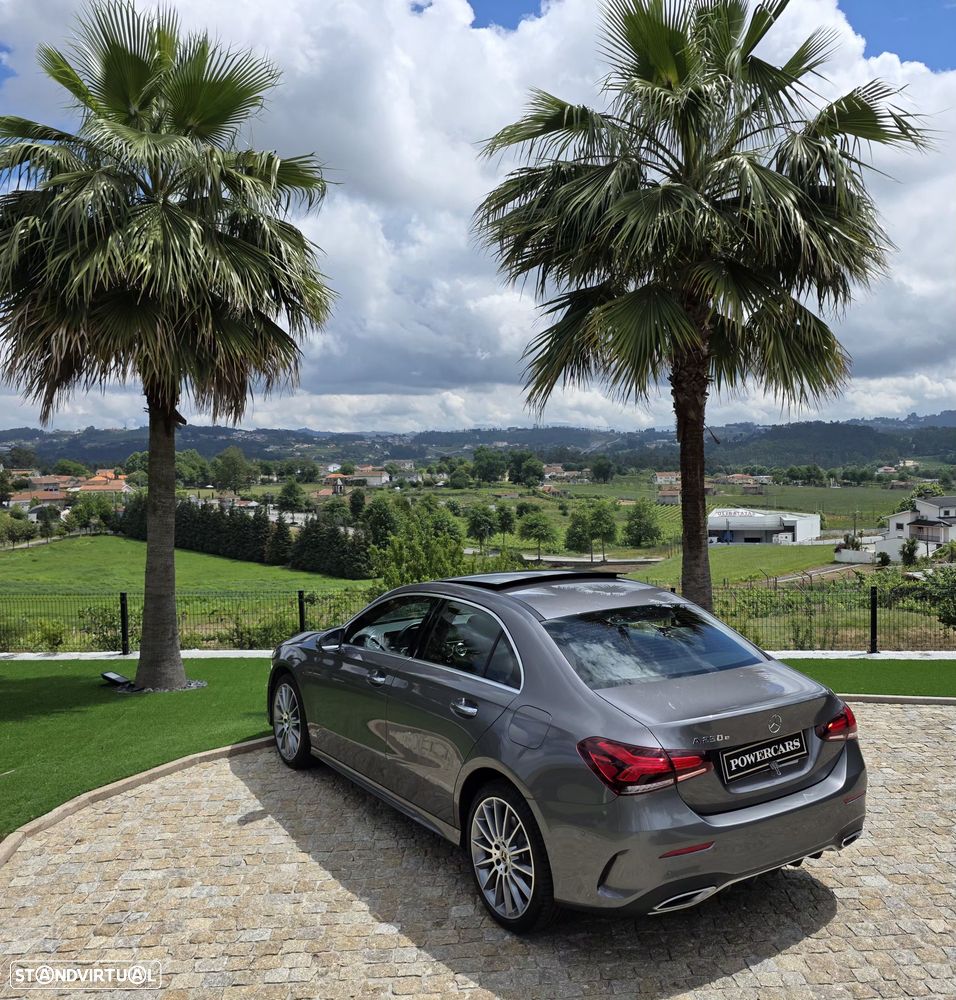 Mercedes-Benz A 250 Limousine e 8G-DCT AMG Line - 11