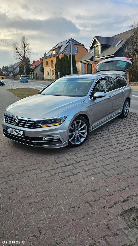 Volkswagen Passat 1.6 TDI SCR DSG Conceptline - 5