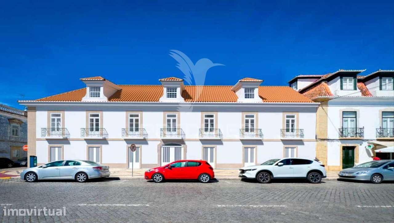 Apartamento T2 em Edifício Pombalino, centro, vista rio - Grande imagem: 3/13