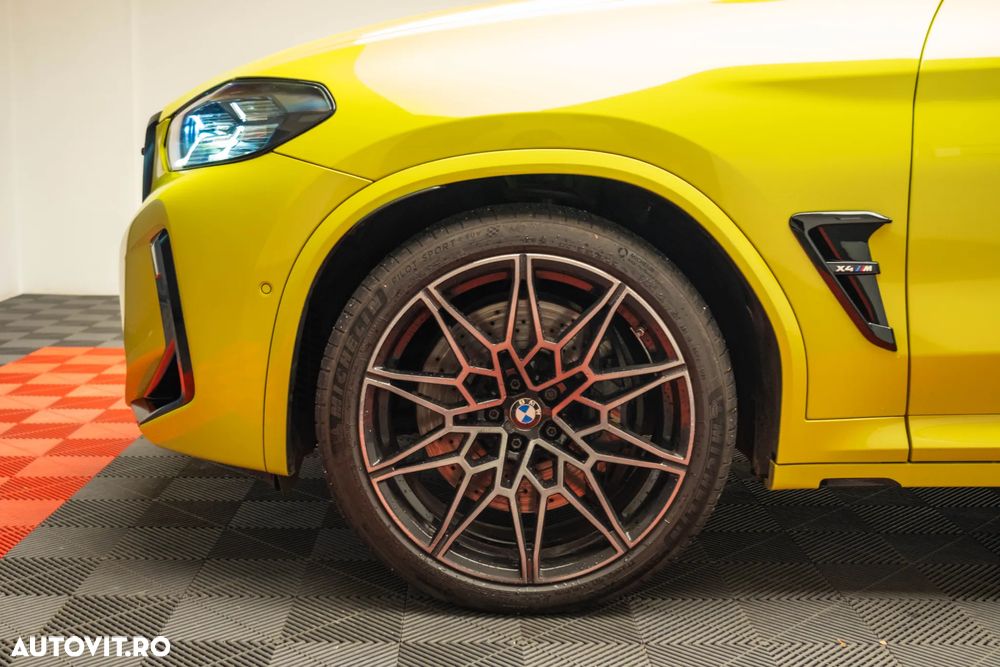 BMW X4 X4M Competition - 11