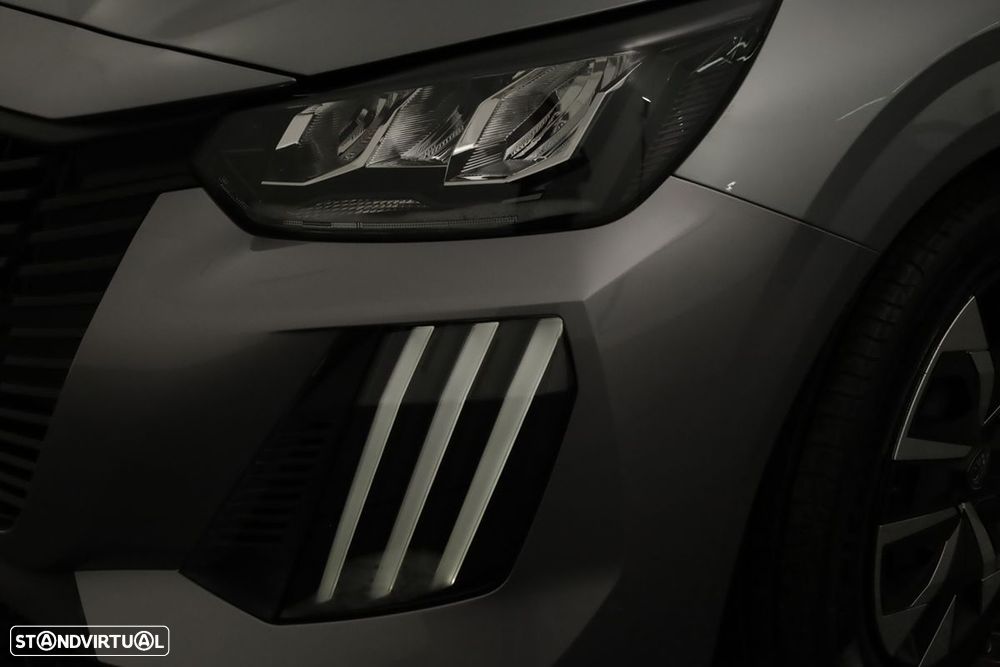 Peugeot 208 1.2 PureTech Style - 6