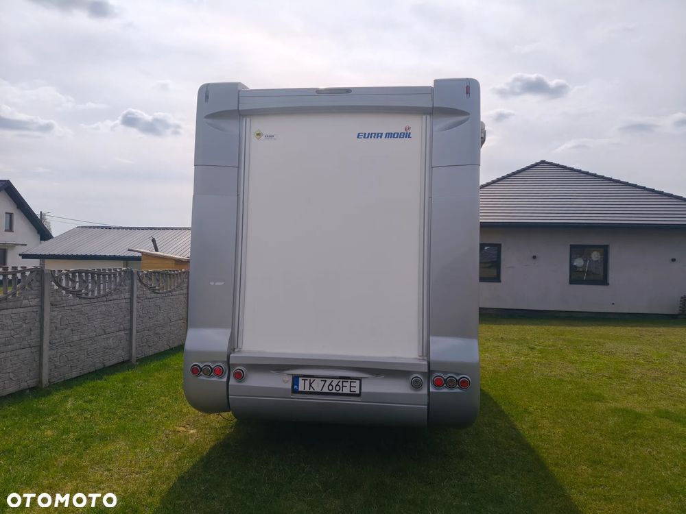 Eura Mobil TA690HB - 3