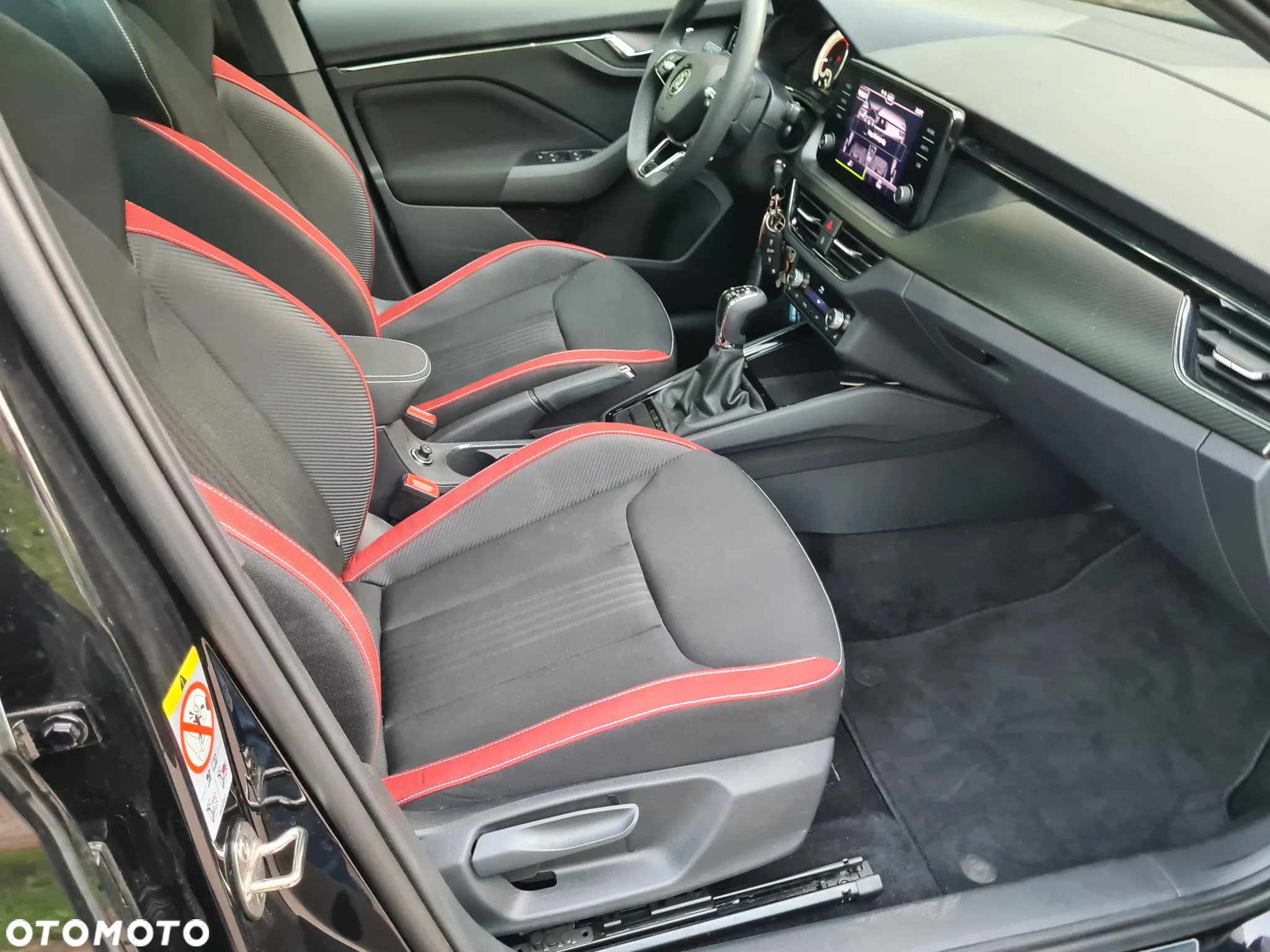 Skoda Kamiq 1.5 TSI Monte Carlo DSG - 11