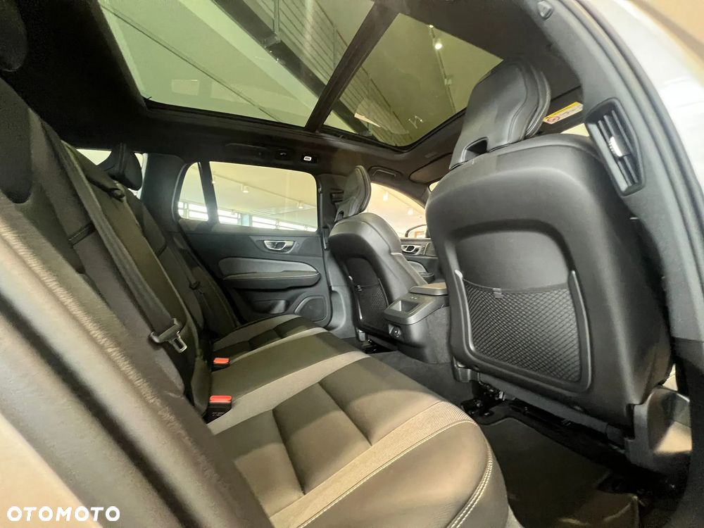Volvo V60 - 29