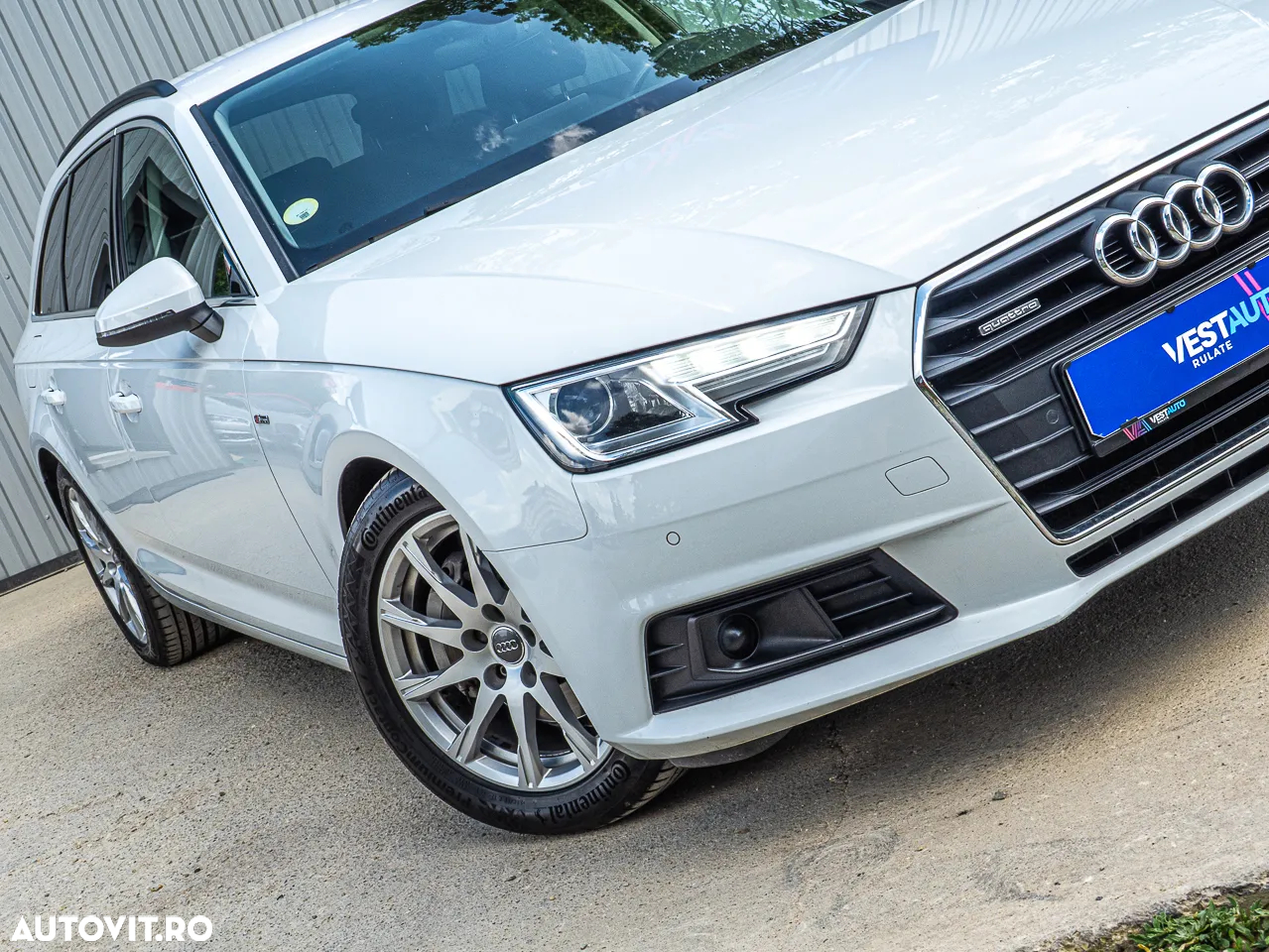Audi A4 Avant 2.0 TDI quattro Stronic - 12