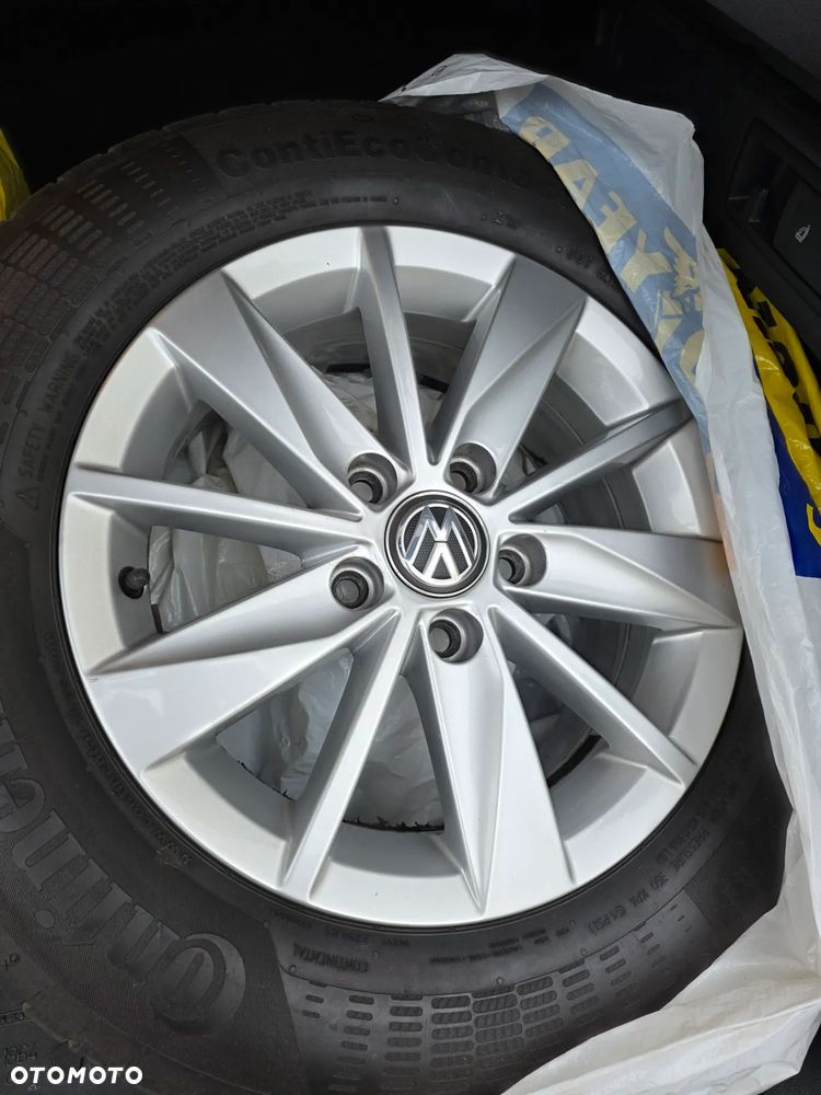 Volkswagen Golf VII 1.6 TDI BMT Trendline - 14