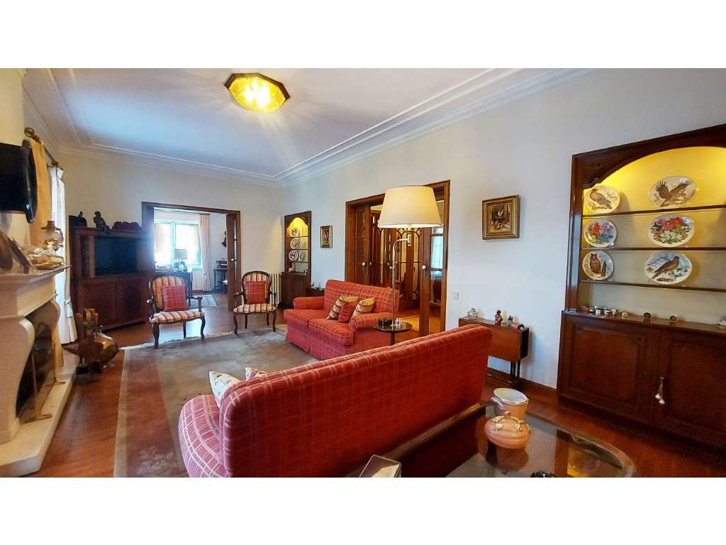 Moradia T4 com piscina e extenso jardim, em Gavião - Vila Nova de F... - Grande imagem: 5/60