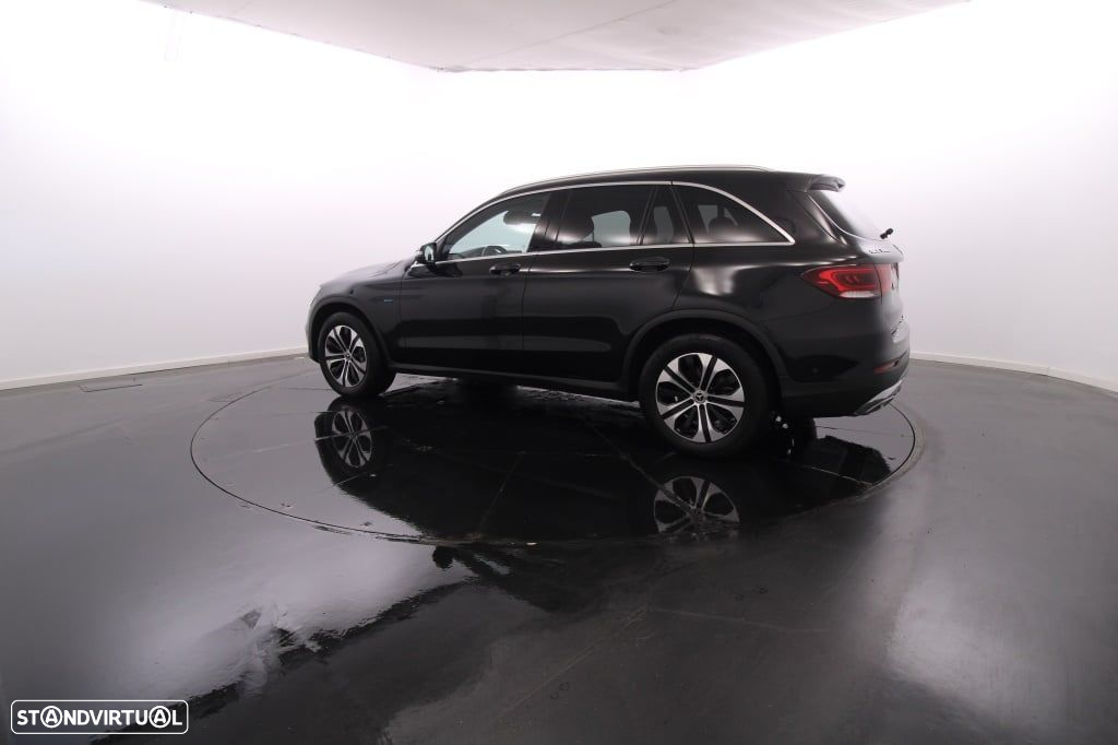 Mercedes-Benz GLC 300 e 4Matic - 4