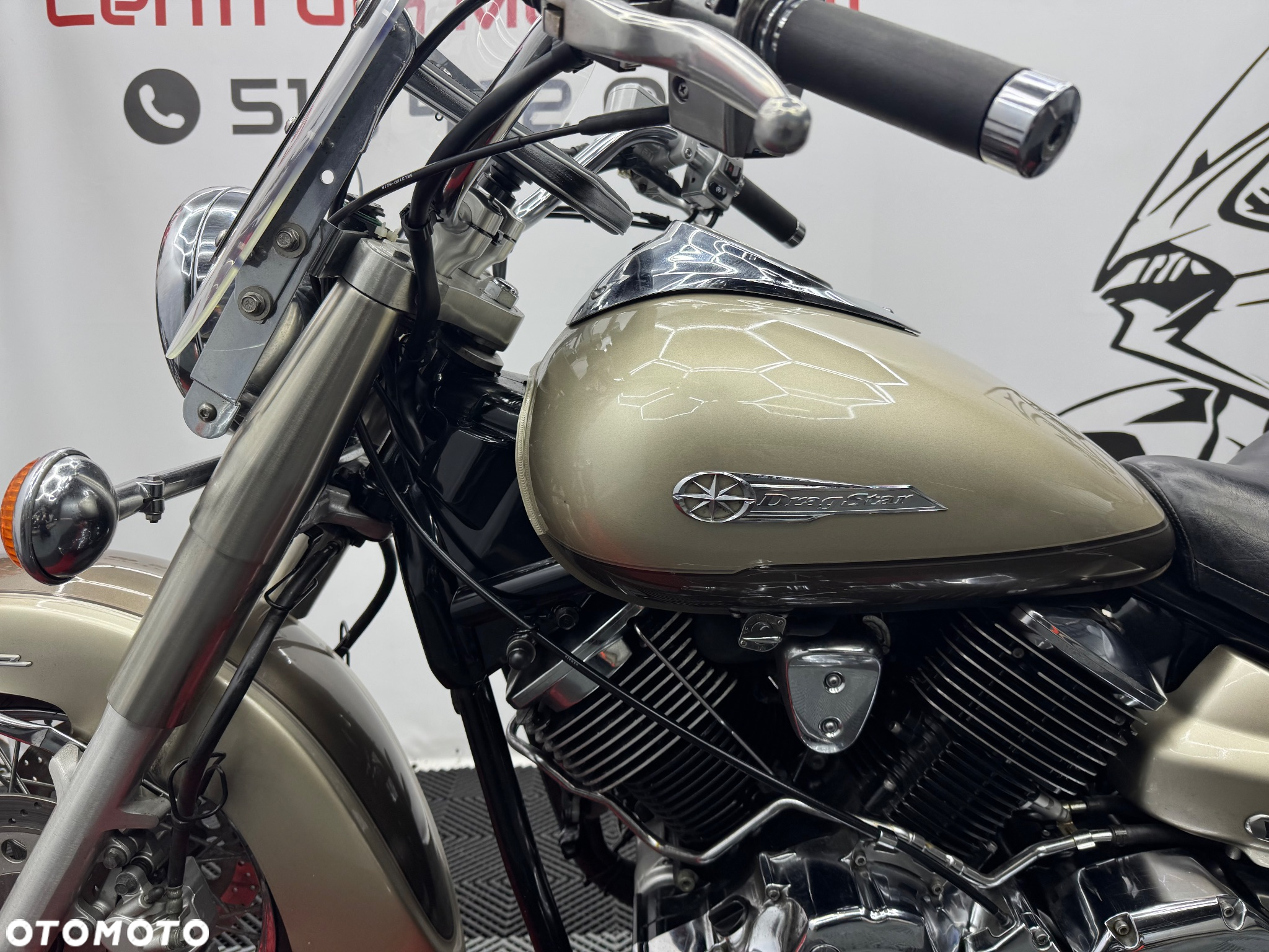 Yamaha XVS - 12