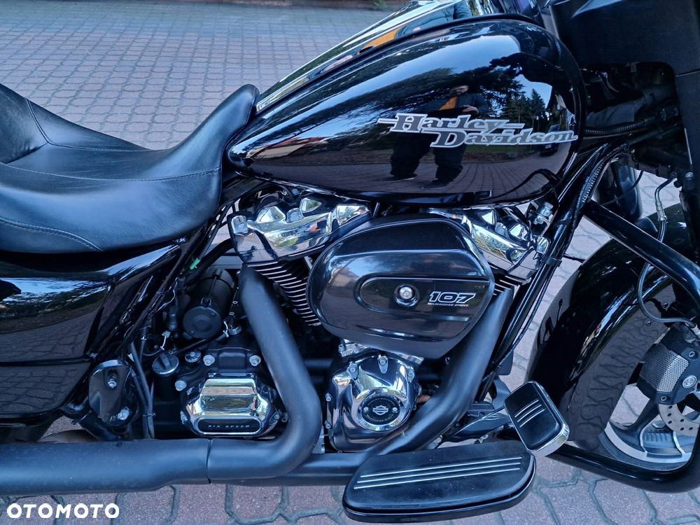 Harley-Davidson Touring Street Glide - 5