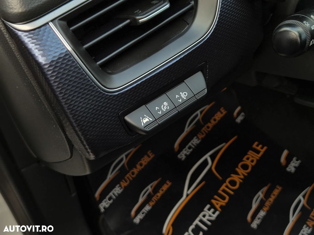 Renault Arkana E-TECH Full 145 Evolution - 23