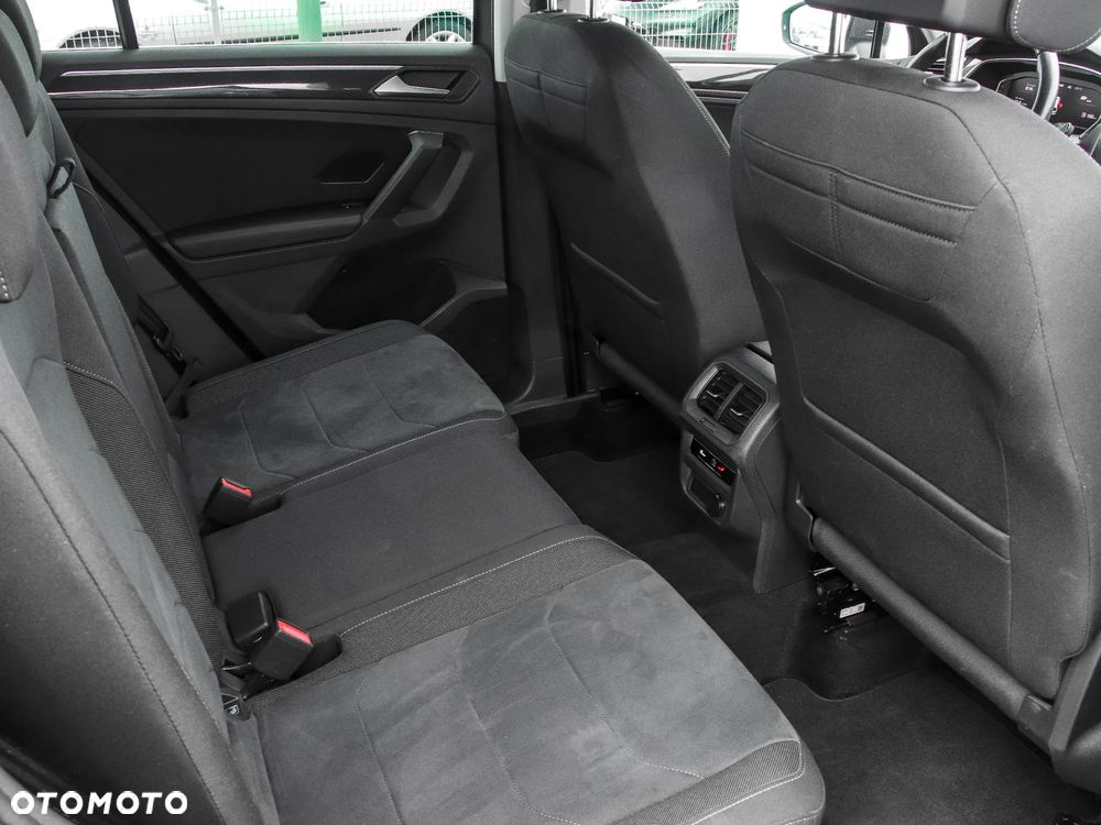 Volkswagen Tiguan 2.0 TSI 4Mot Elegance DSG - 13