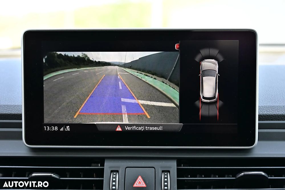 Audi Q5 2.0 40 TDI quattro S tronic Design - 36