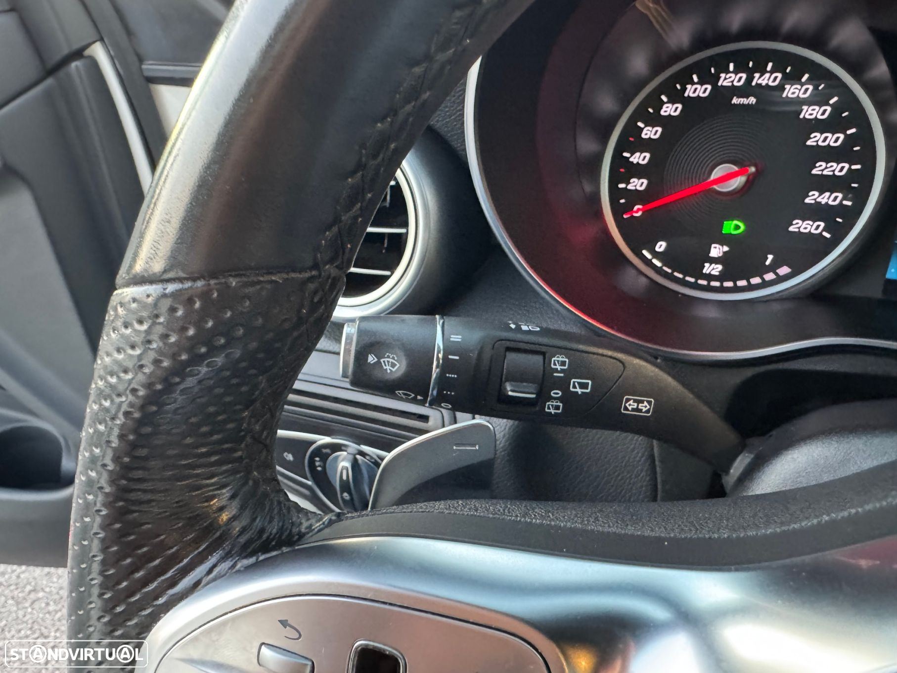 Mercedes-Benz GLC 220 d 4Matic 9G-TRONIC AMG Line - 16