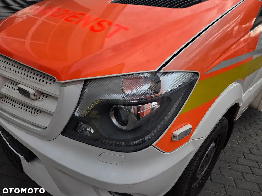 Mercedes-Benz SPRINTER - 5