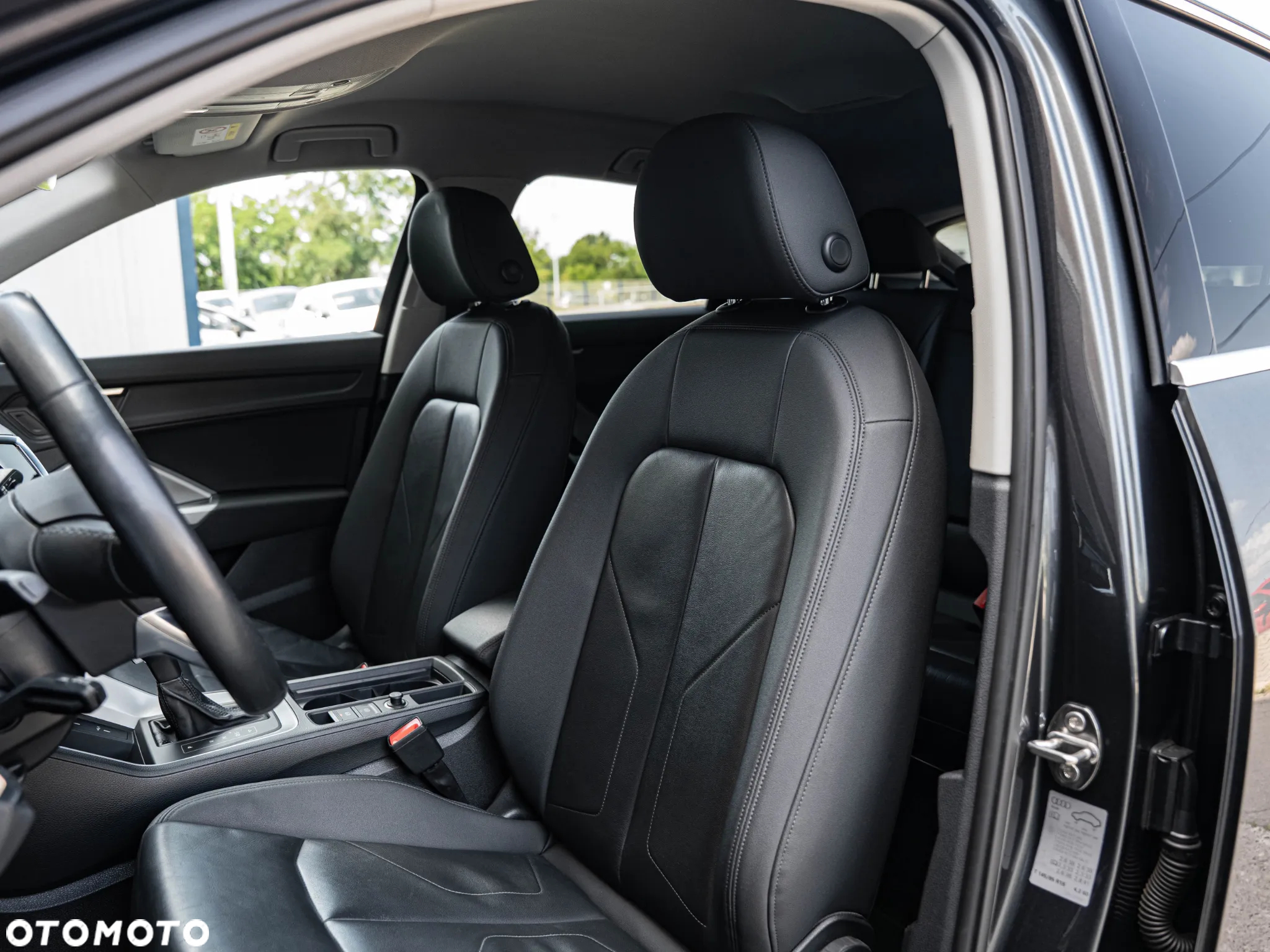 Audi Q3 Sportback 35 TDI S tronic S line - 23
