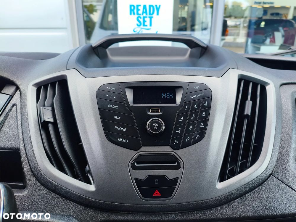 Ford Transit L4 - 19