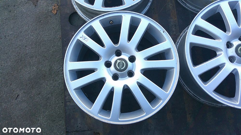 VOLVO V70 FELGI ALUMINIOWE 5X108 17 - 2