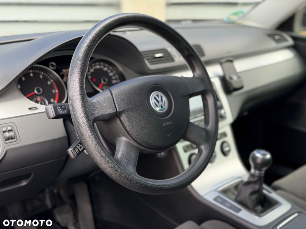 Volkswagen Passat 1.4 TSI Comfortline - 10